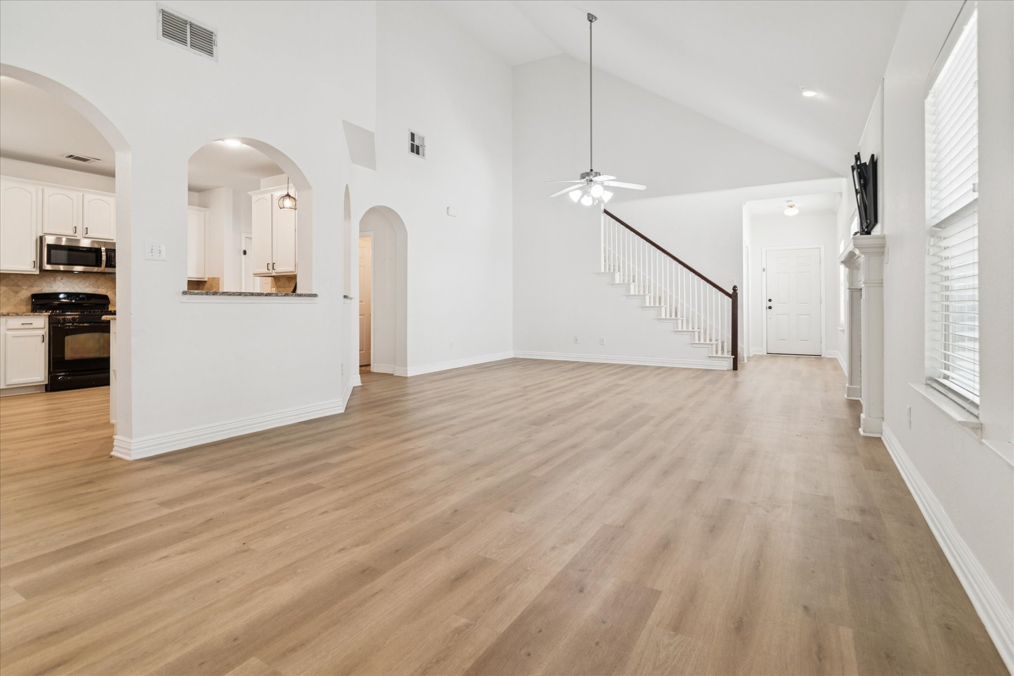 1116 Charleston Lane Savannah TX 76227
