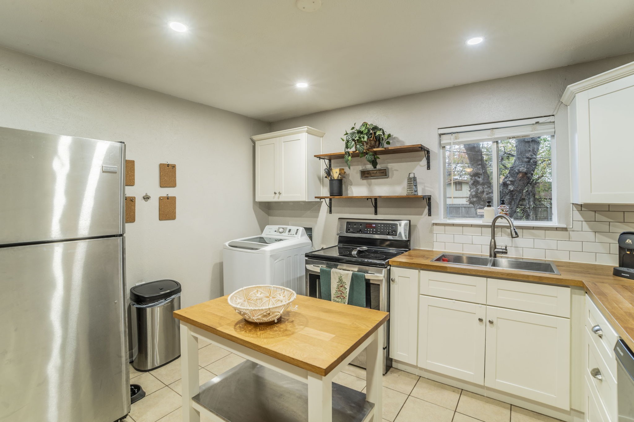 1903 Dogwood Drive Arlington TX 76012