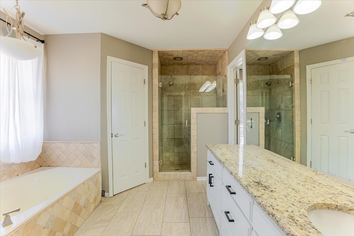 4600 Lone Star Road Poolville TX 76487