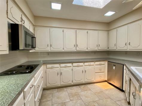 909 Hillsdale Drive Richardson TX 75081