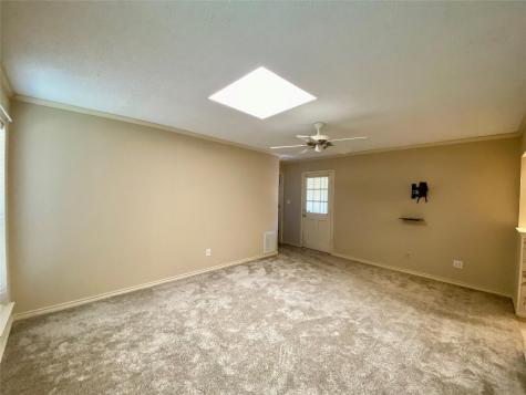 909 Hillsdale Drive Richardson TX 75081
