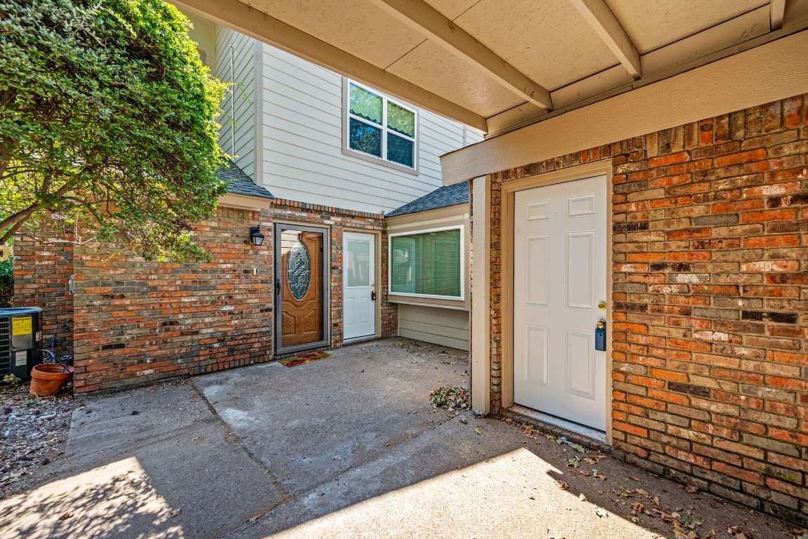 1441 Palmnold Circle W Fort Worth TX 76120