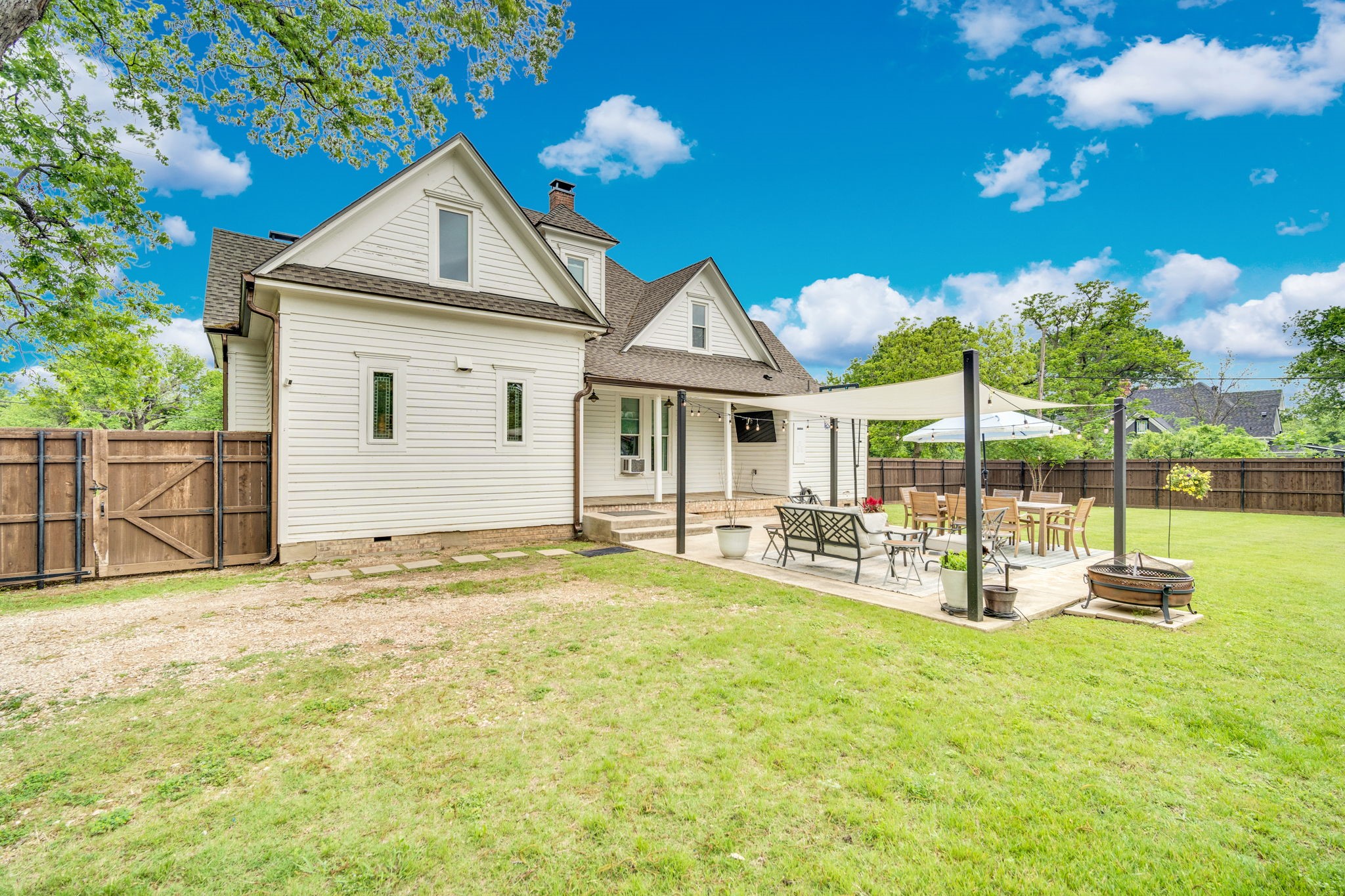 603 Highland Avenue Waxahachie TX 75165