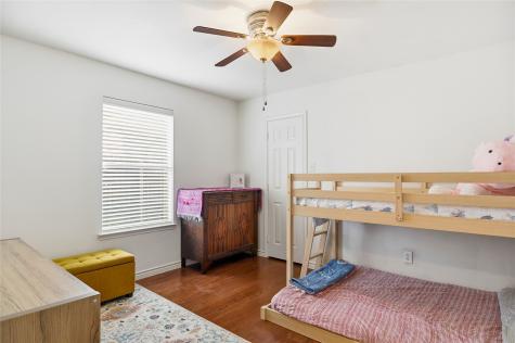 937 Yucca Court Burleson TX 76028