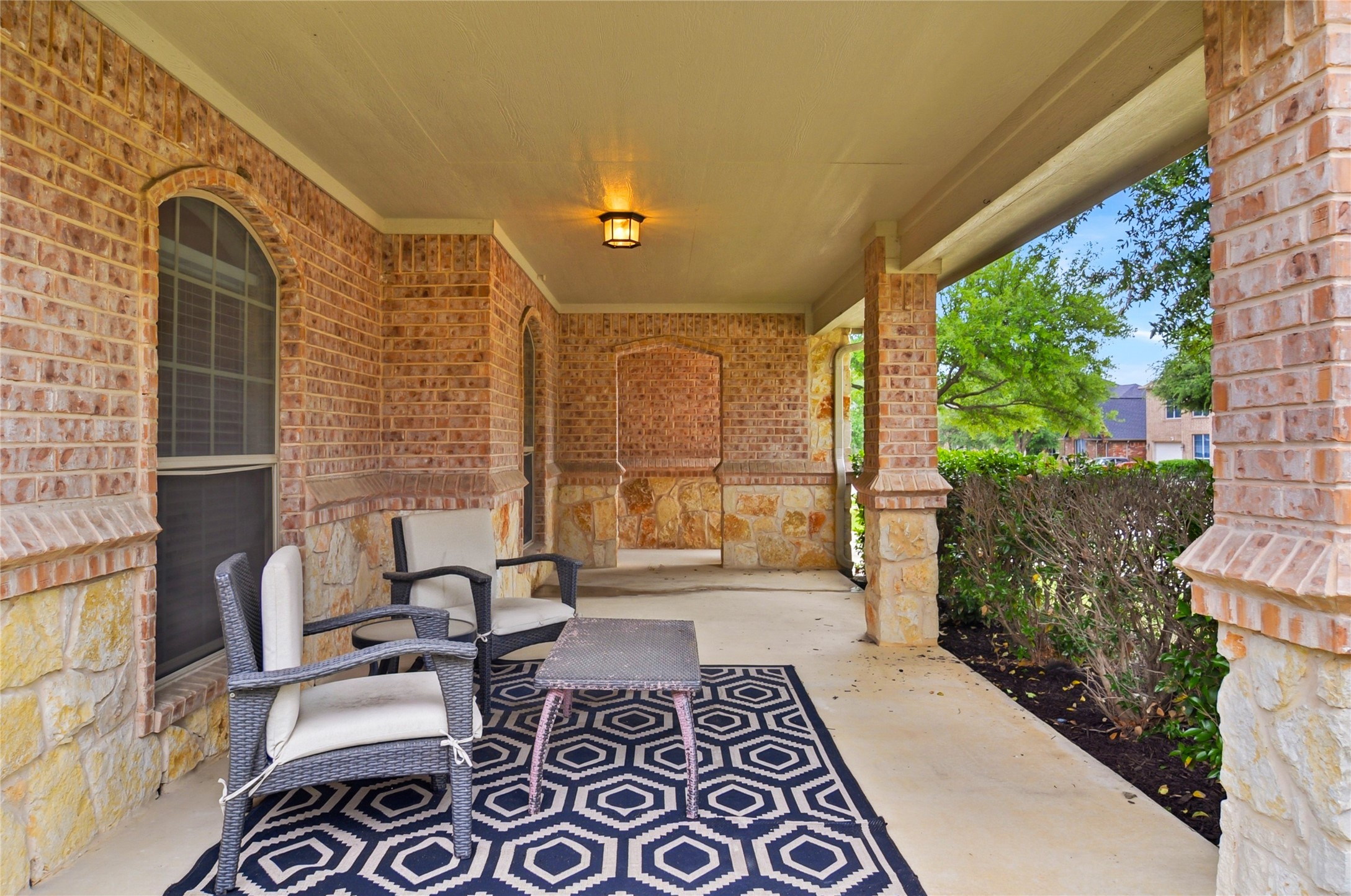 937 Yucca Court Burleson TX 76028