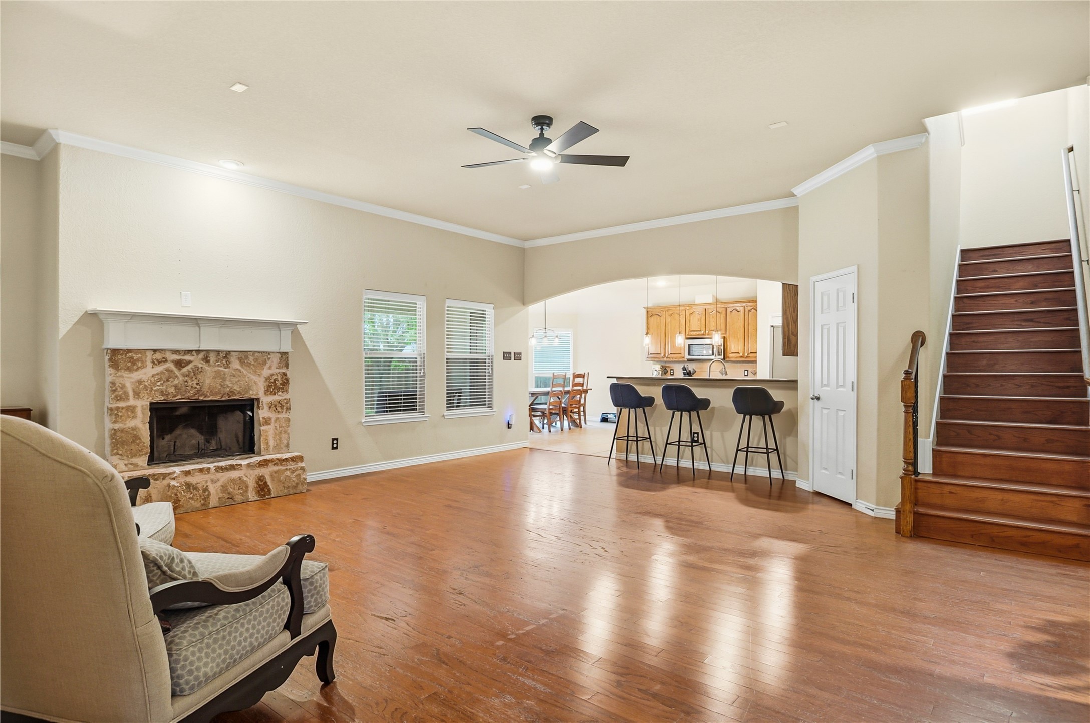 937 Yucca Court Burleson TX 76028
