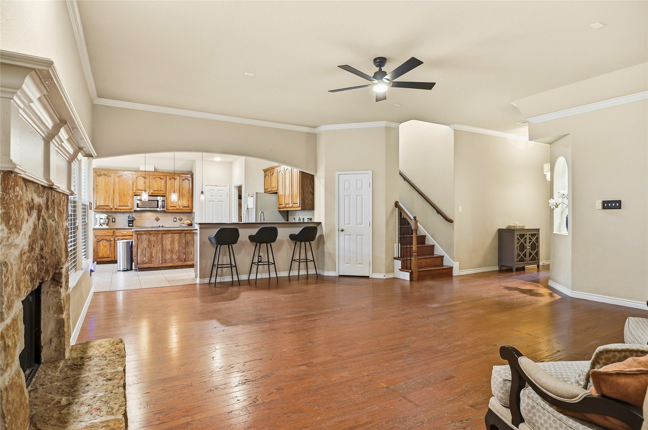 937 Yucca Court Burleson TX 76028