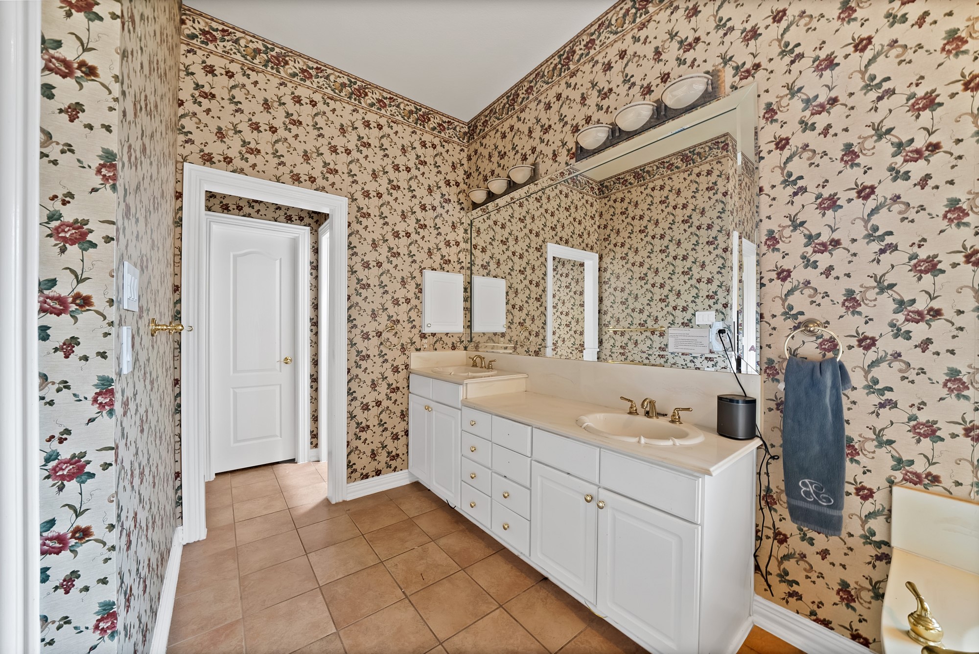 1912 Timber Ridge Court Cedar Hill TX 75104