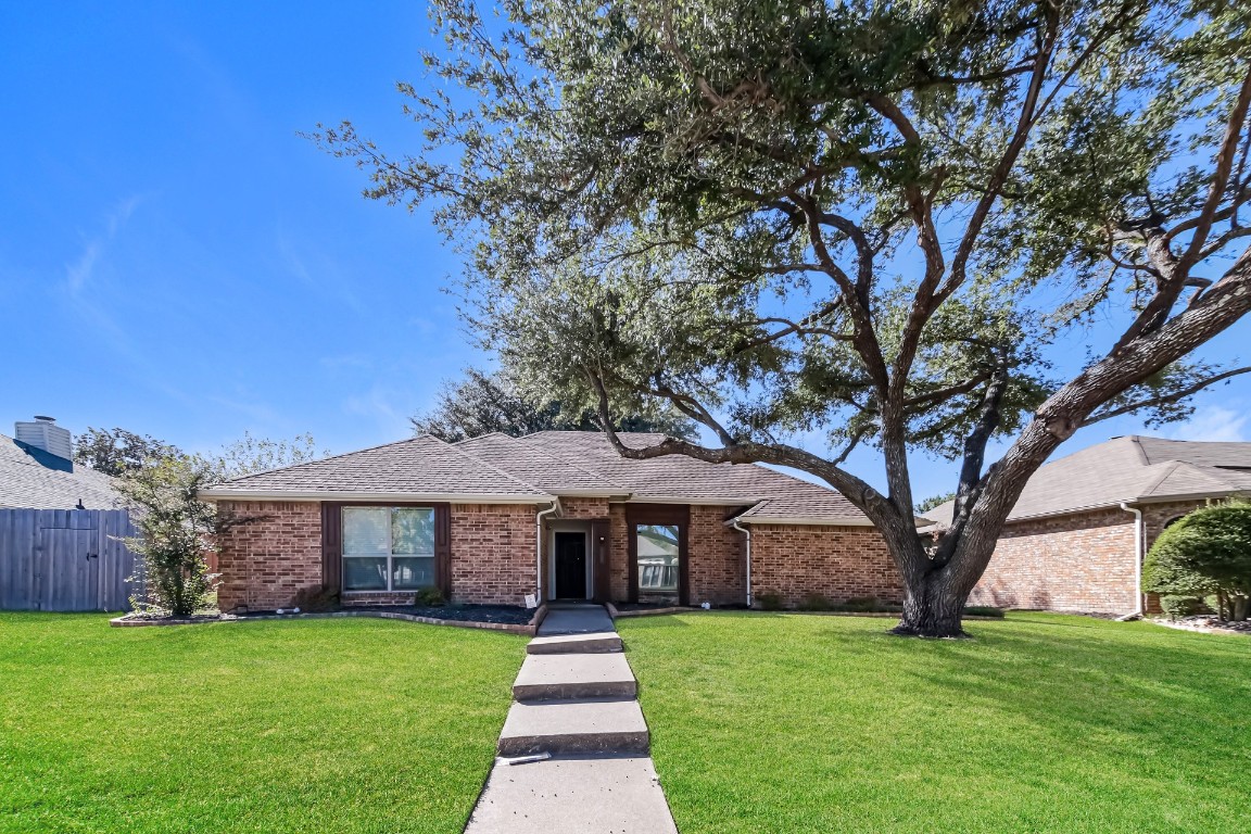 8718 Greentree Drive Rowlett TX 75088