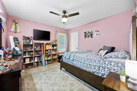 6485 Central Avenue North Richland Hills TX 76182