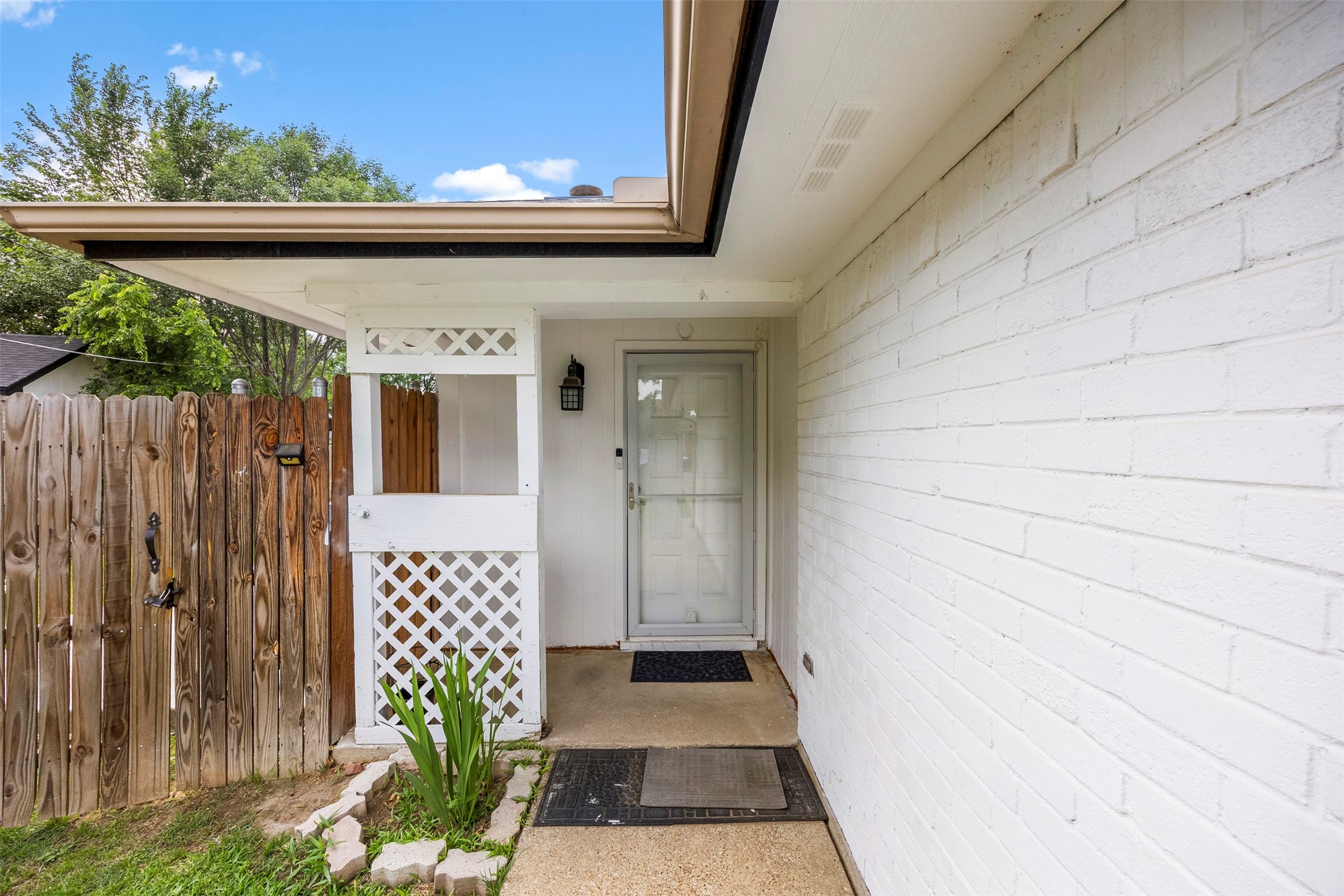 6485 Central Avenue North Richland Hills TX 76182