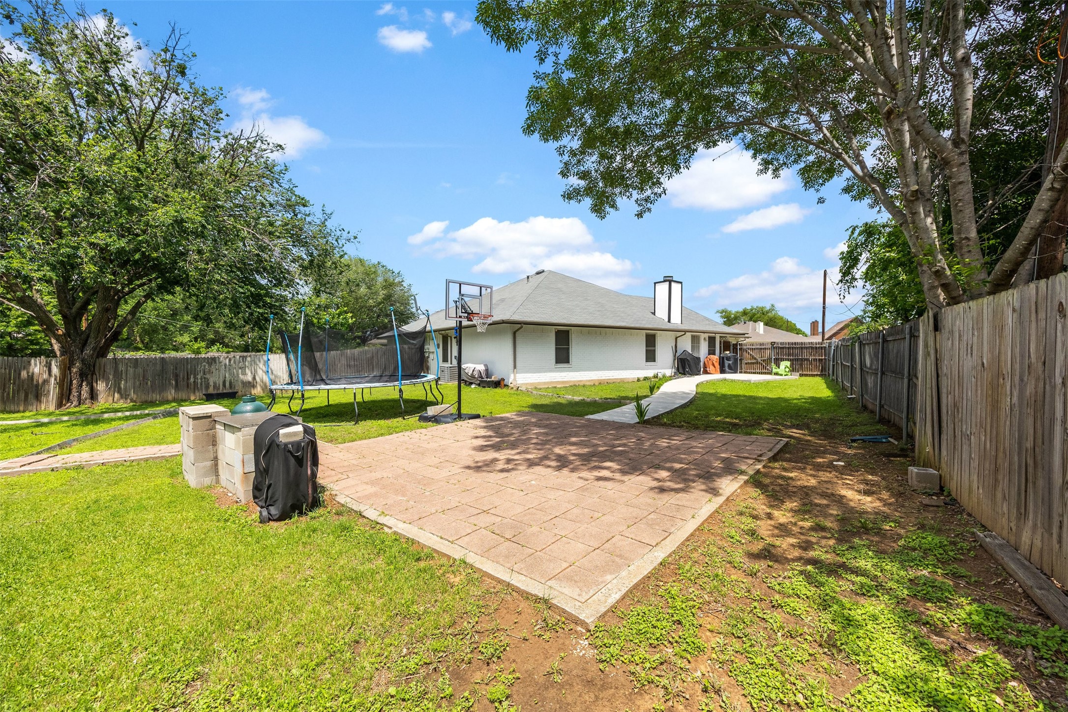 6485 Central Avenue North Richland Hills TX 76182
