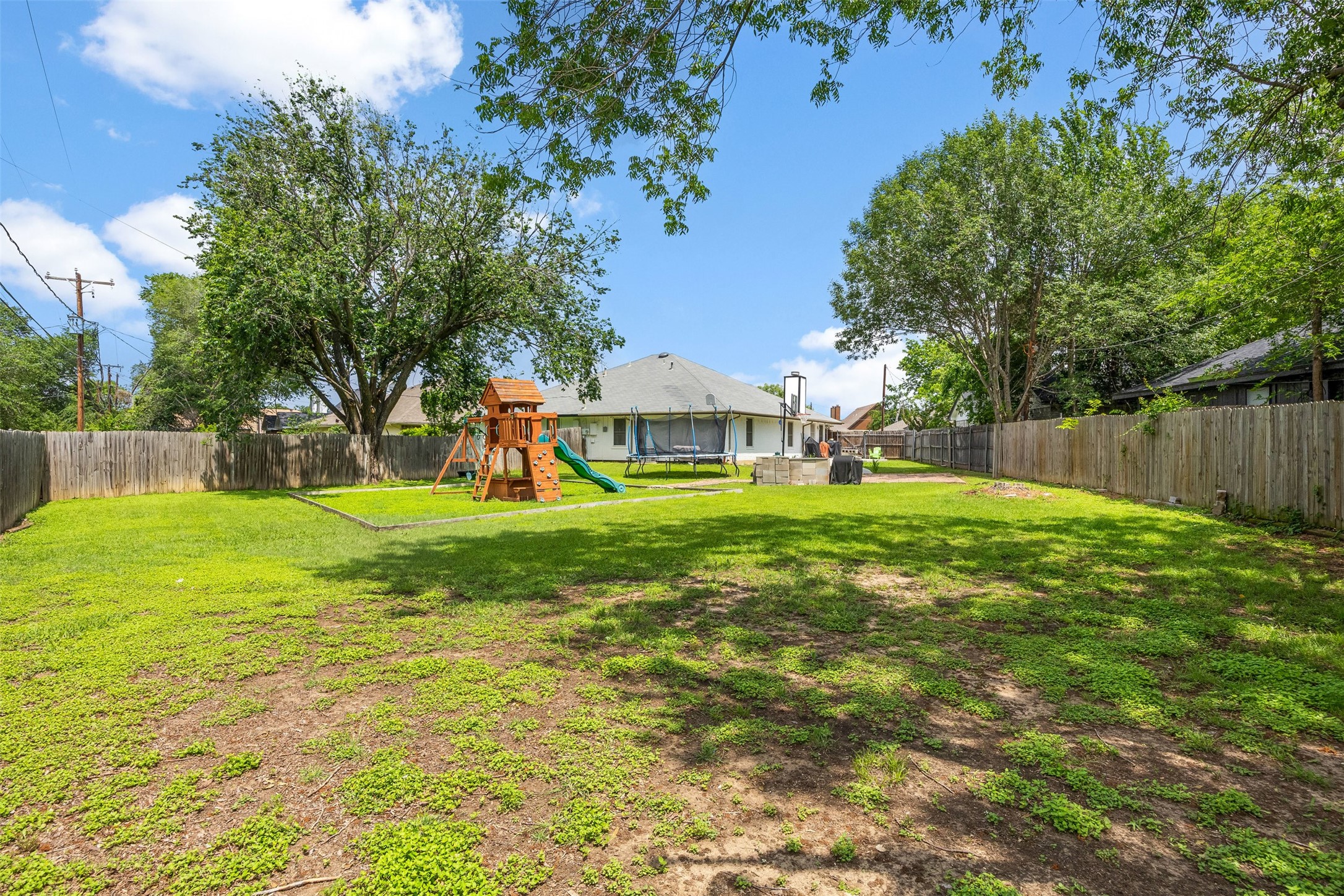 6485 Central Avenue North Richland Hills TX 76182