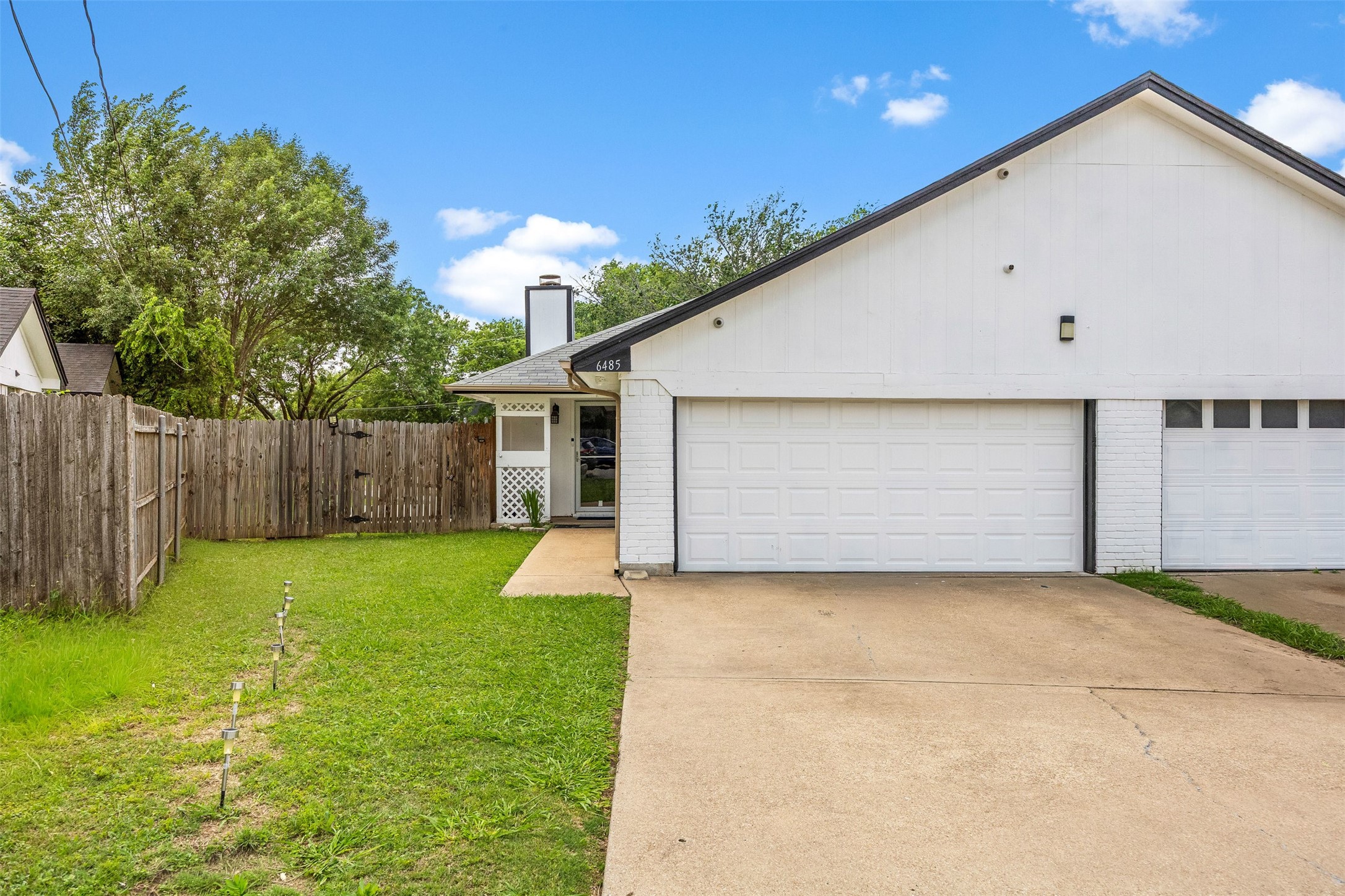 6485 Central Avenue North Richland Hills TX 76182