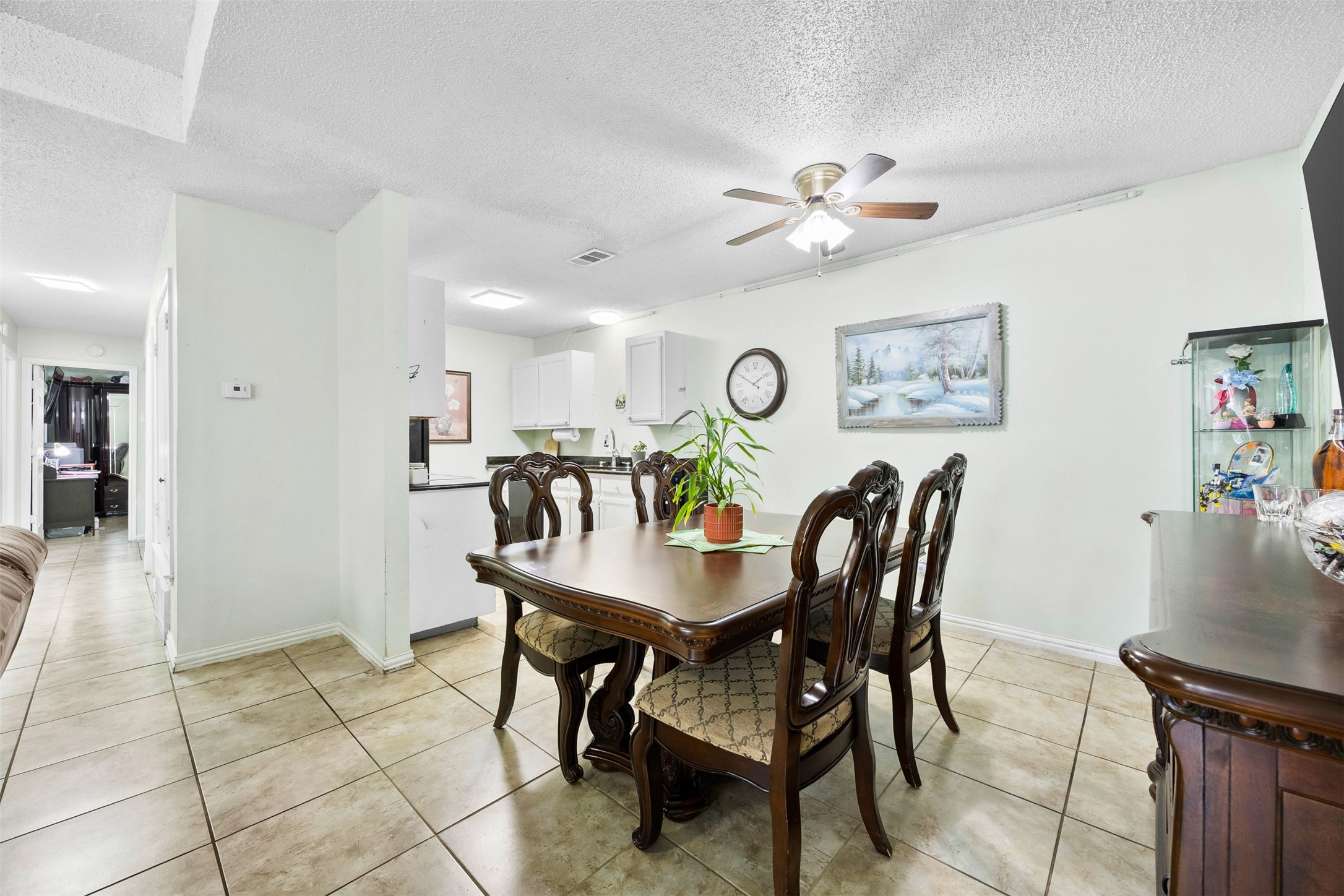6485 Central Avenue North Richland Hills TX 76182