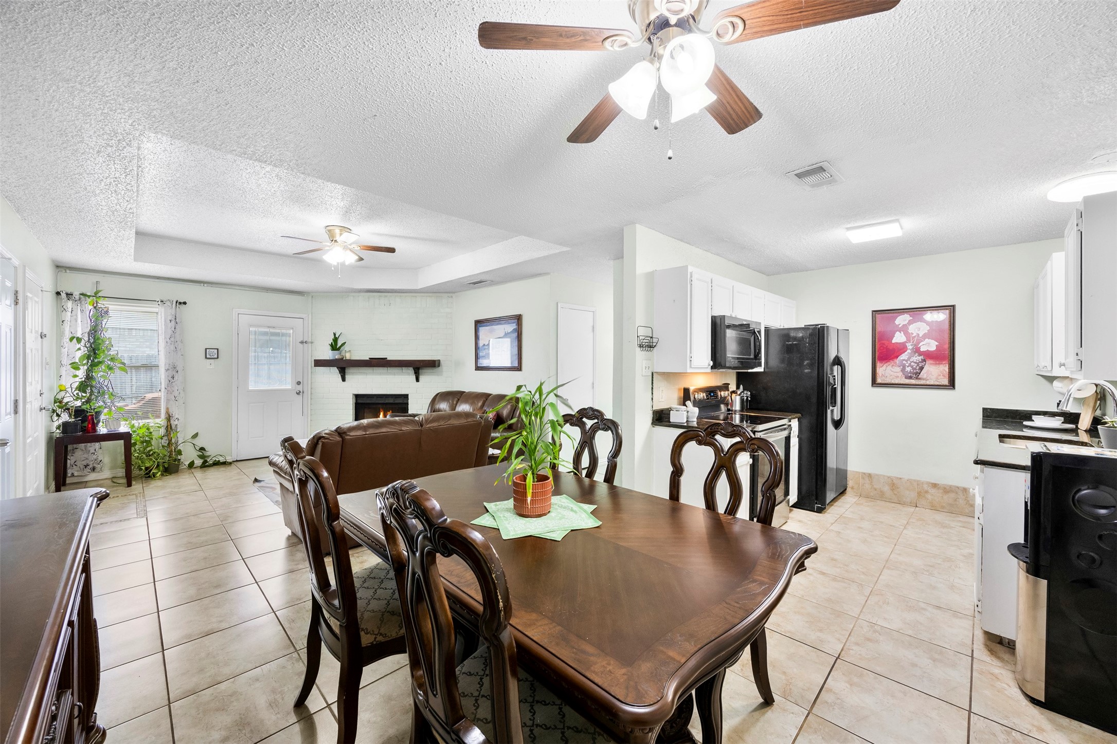 6485 Central Avenue North Richland Hills TX 76182