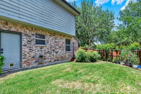 100 Saint Emelion Court Irving TX 75038