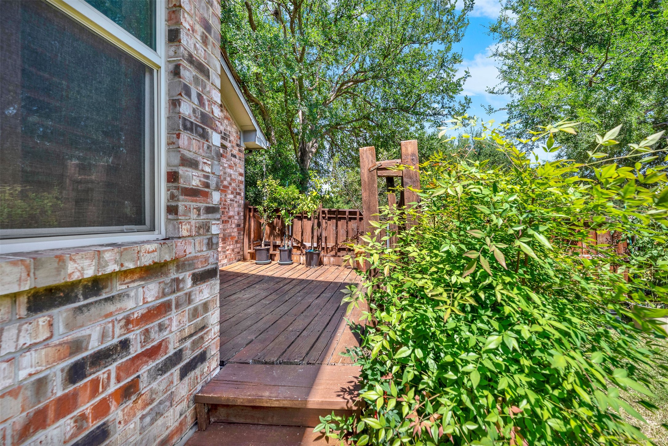 100 Saint Emelion Court Irving TX 75038