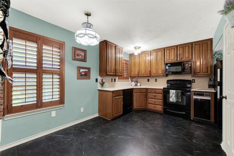 100 Saint Emelion Court Irving TX 75038