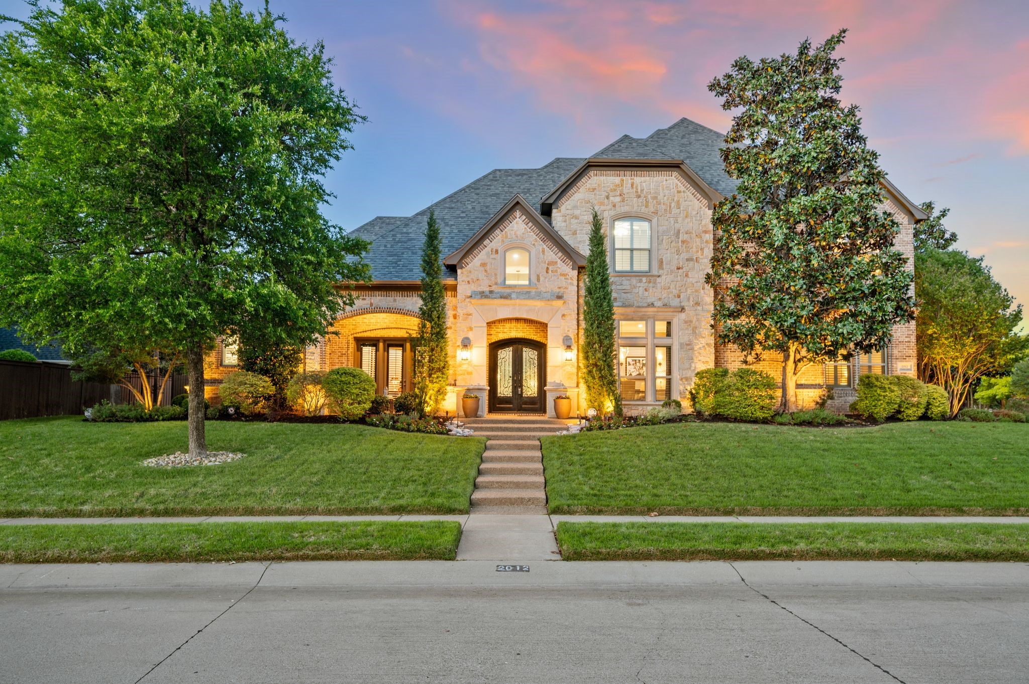 2012 Thames Trail Colleyville TX 76034
