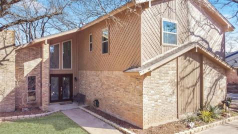 425 Rolling Hills Trail Arlington TX 76011