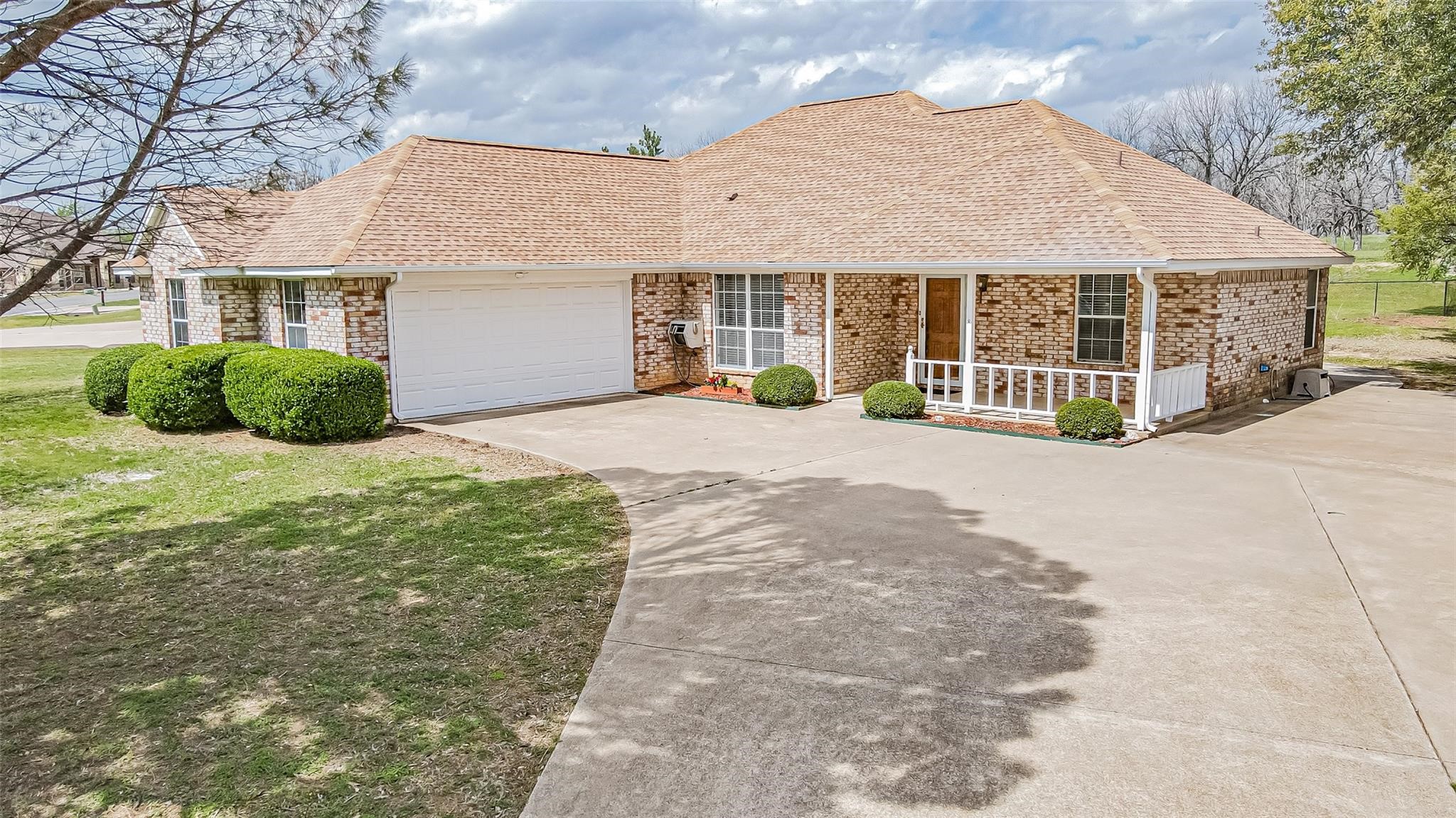 10519 Ravenswood Road Granbury TX 76049