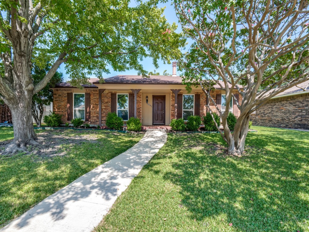9001 Linda Vista Drive Rowlett TX 75088