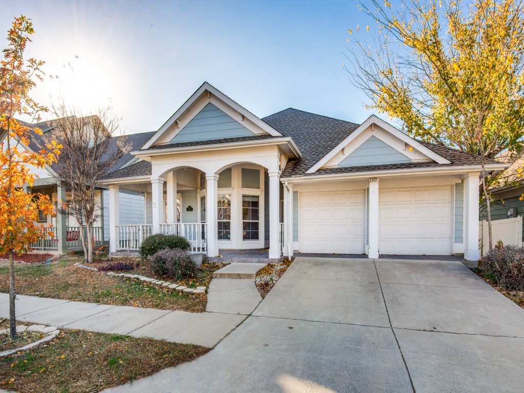 1317 Stone Mountain Parkway Savannah TX 76227