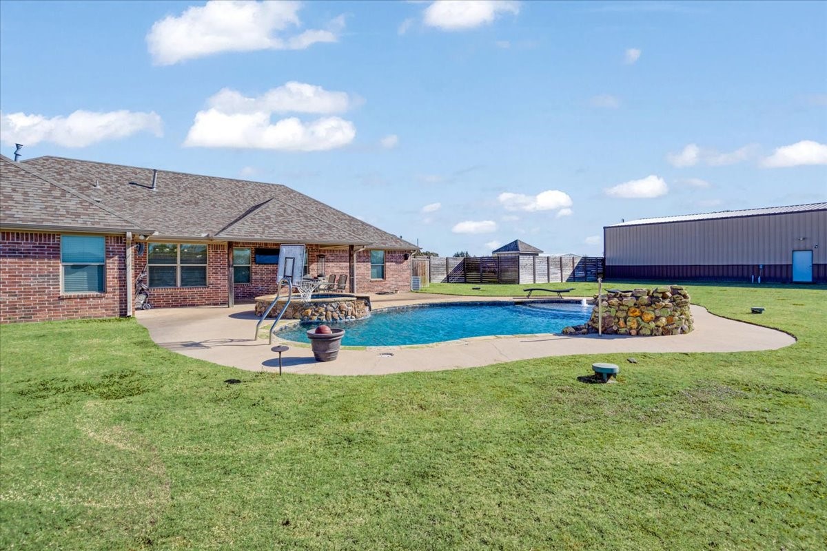 1681 Enterprise Sherman TX 75092