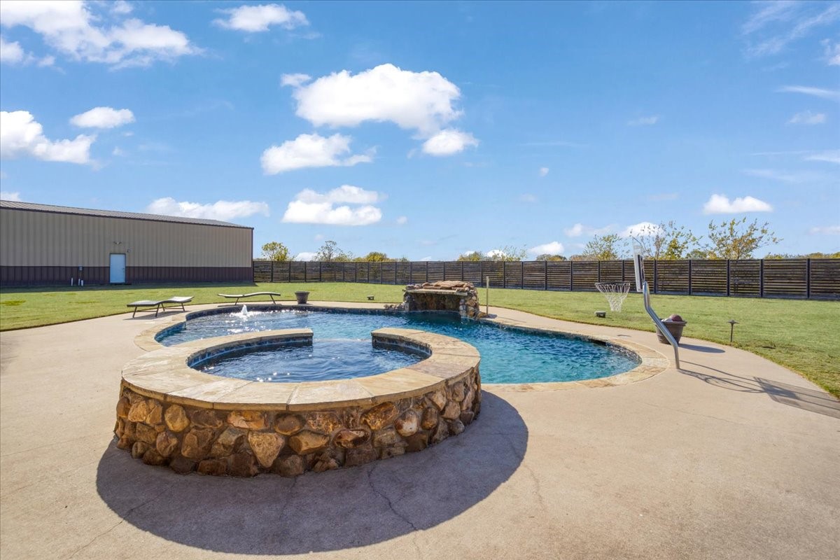 1681 Enterprise Sherman TX 75092