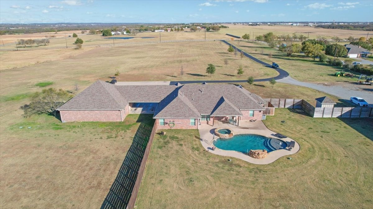 1681 Enterprise Sherman TX 75092