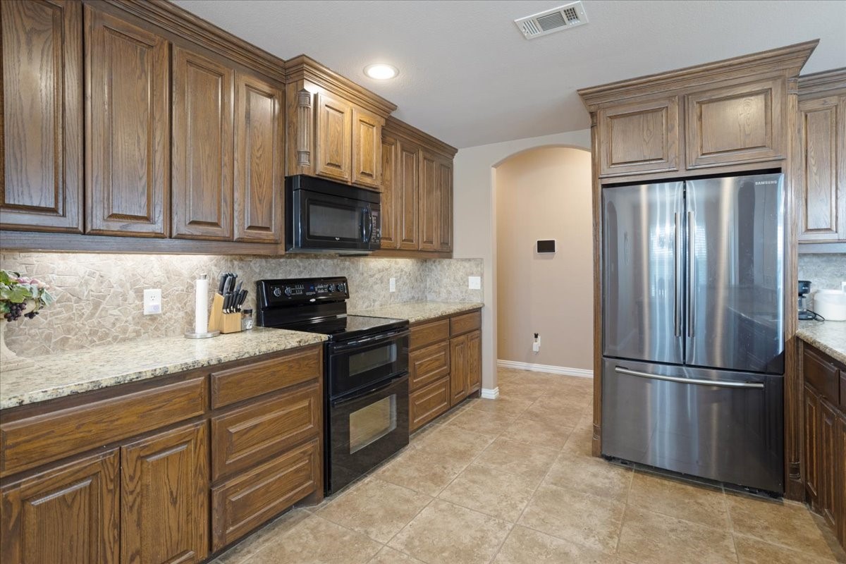 1681 Enterprise Sherman TX 75092