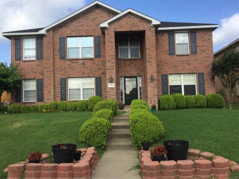 1323 Falcon Hollow Cedar Hill TX 75104