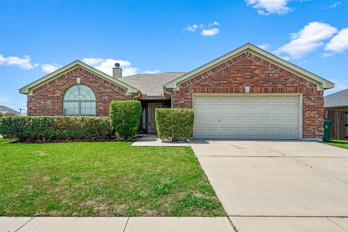 1614 Weeping Willow Lane Arlington TX 76002