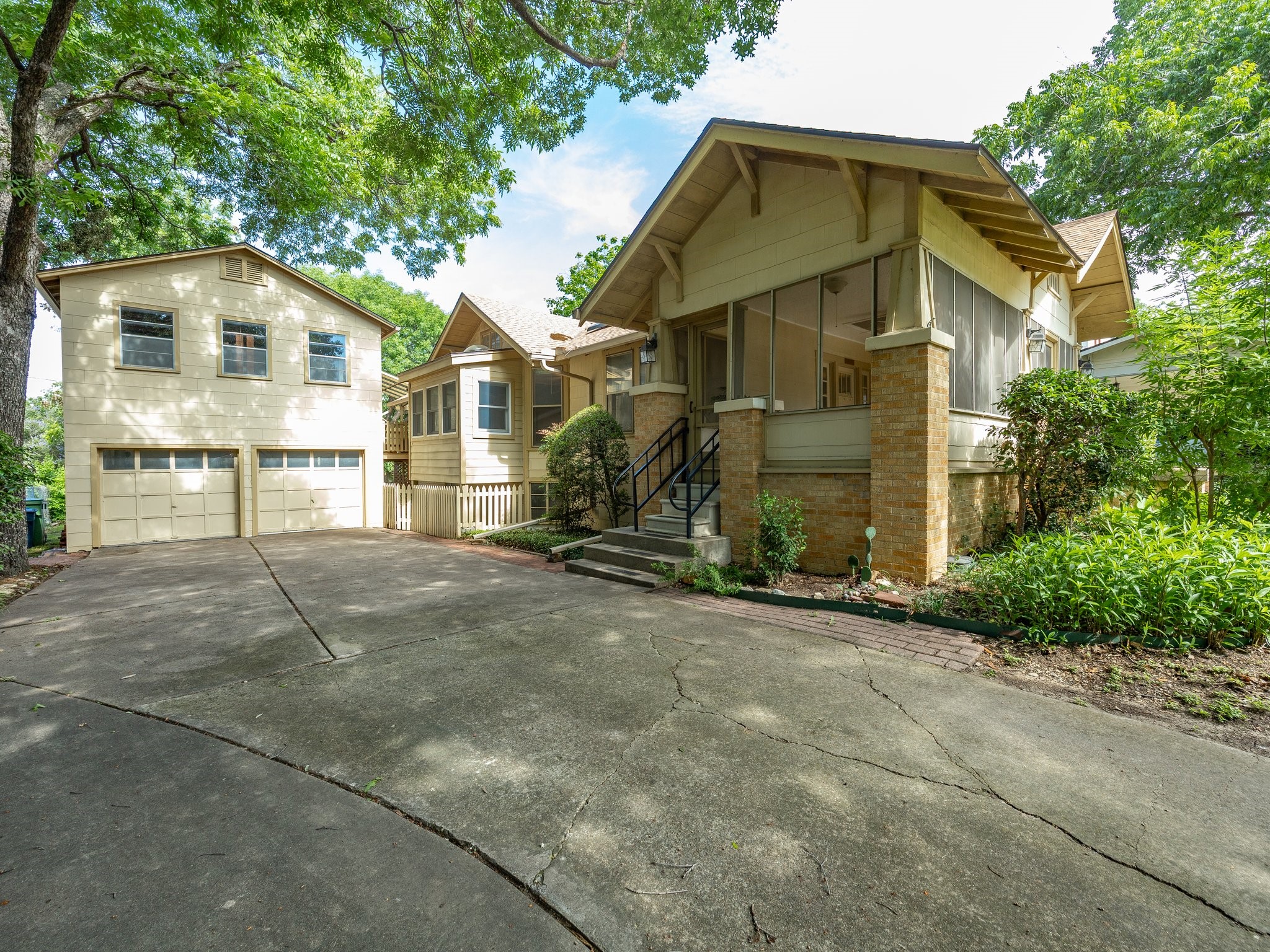2616 College Avenue Fort Worth TX 76110