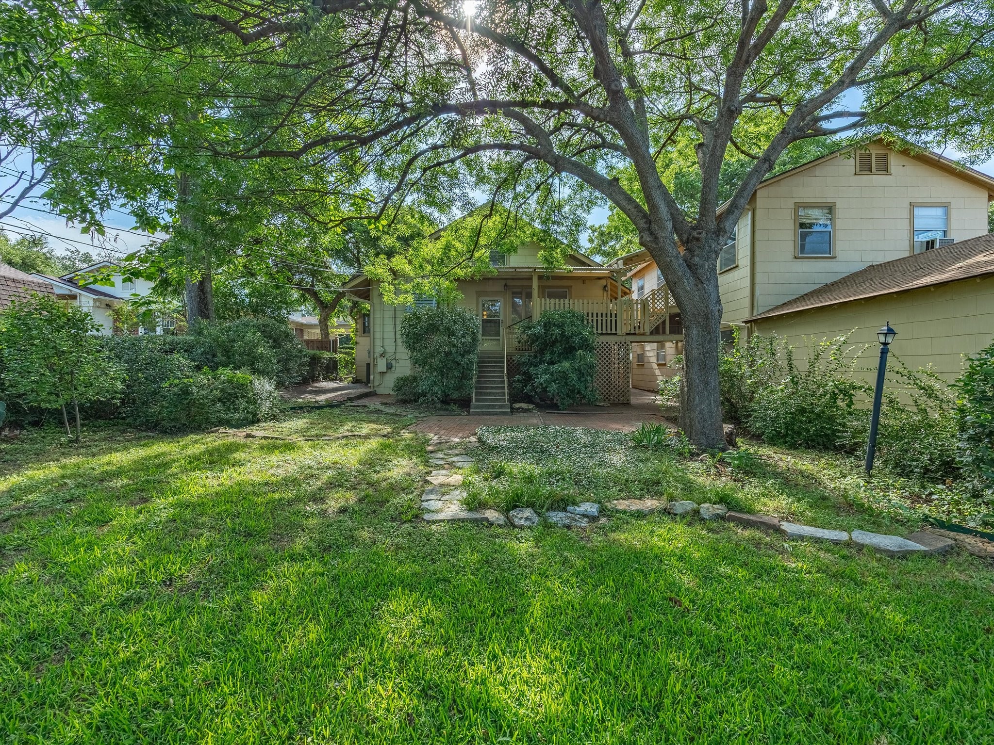 2616 College Avenue Fort Worth TX 76110