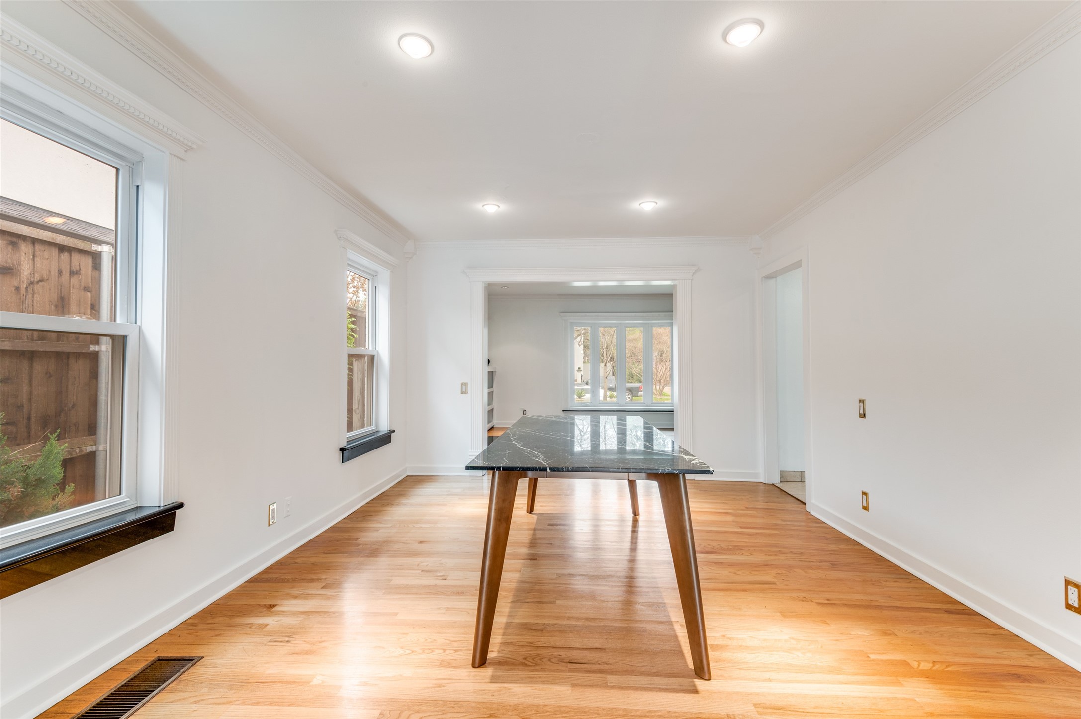 4330 Rawlins Street Dallas TX 75219