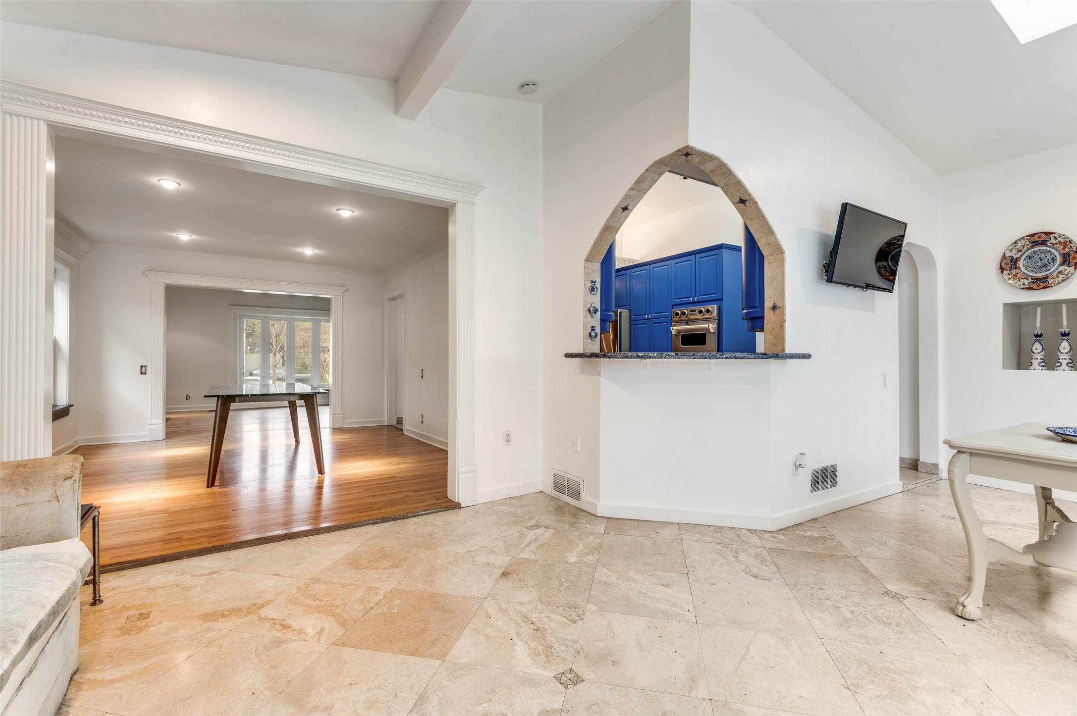 4330 Rawlins Street Dallas TX 75219