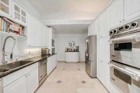 4330 Rawlins Street Dallas TX 75219