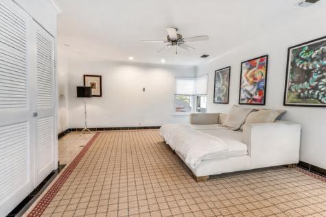 4330 Rawlins Street Dallas TX 75219