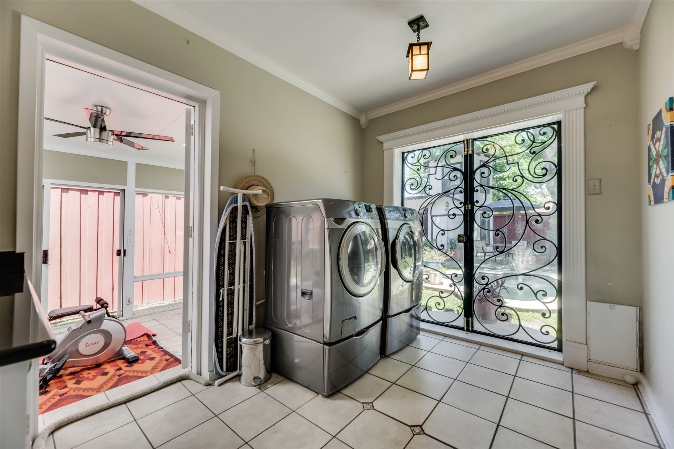 4330 Rawlins Street Dallas TX 75219