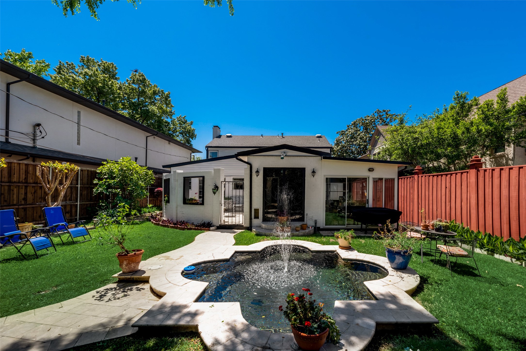 4330 Rawlins Street Dallas TX 75219