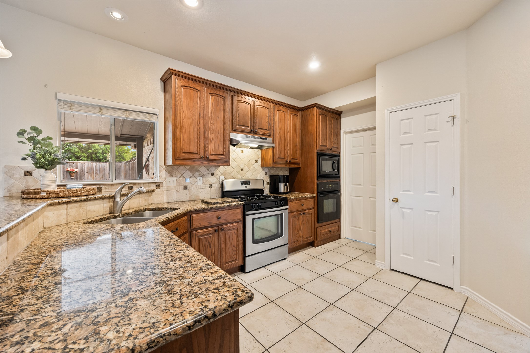 8506 Linda Vista Drive Rowlett TX 75088
