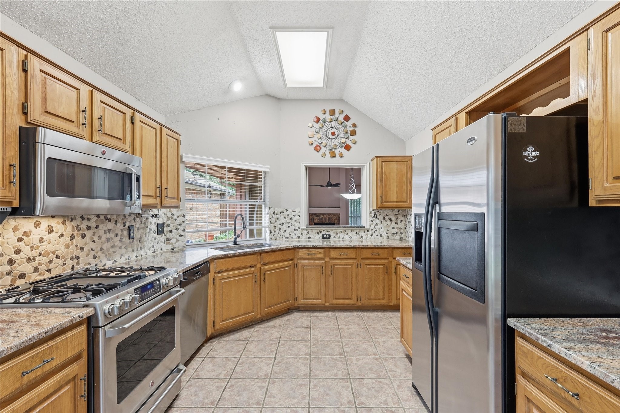 5101 Hearthcrest Drive Garland TX 75044