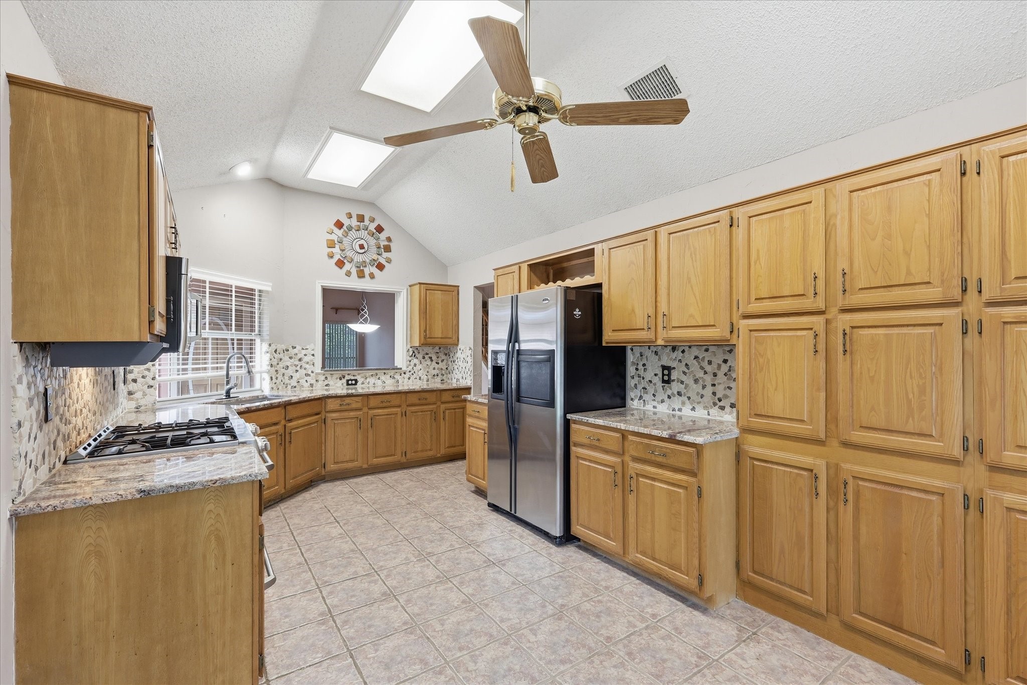5101 Hearthcrest Drive Garland TX 75044