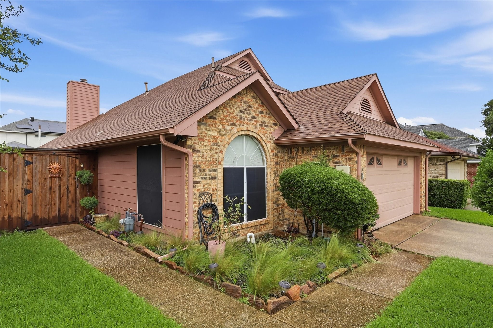 5101 Hearthcrest Drive Garland TX 75044