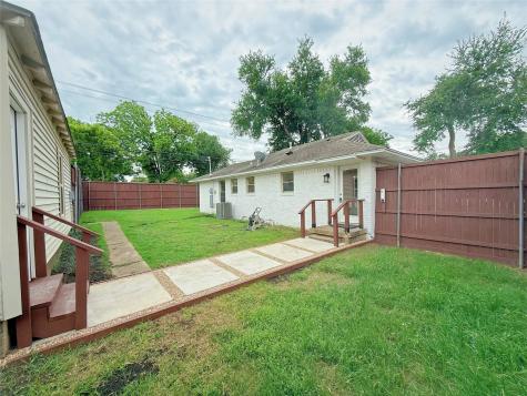 700 Dumont Drive Richardson TX 75080