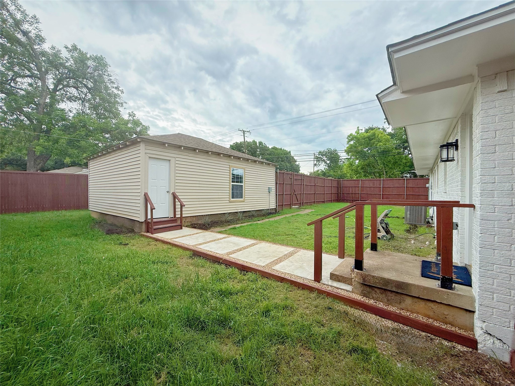 700 Dumont Drive Richardson TX 75080