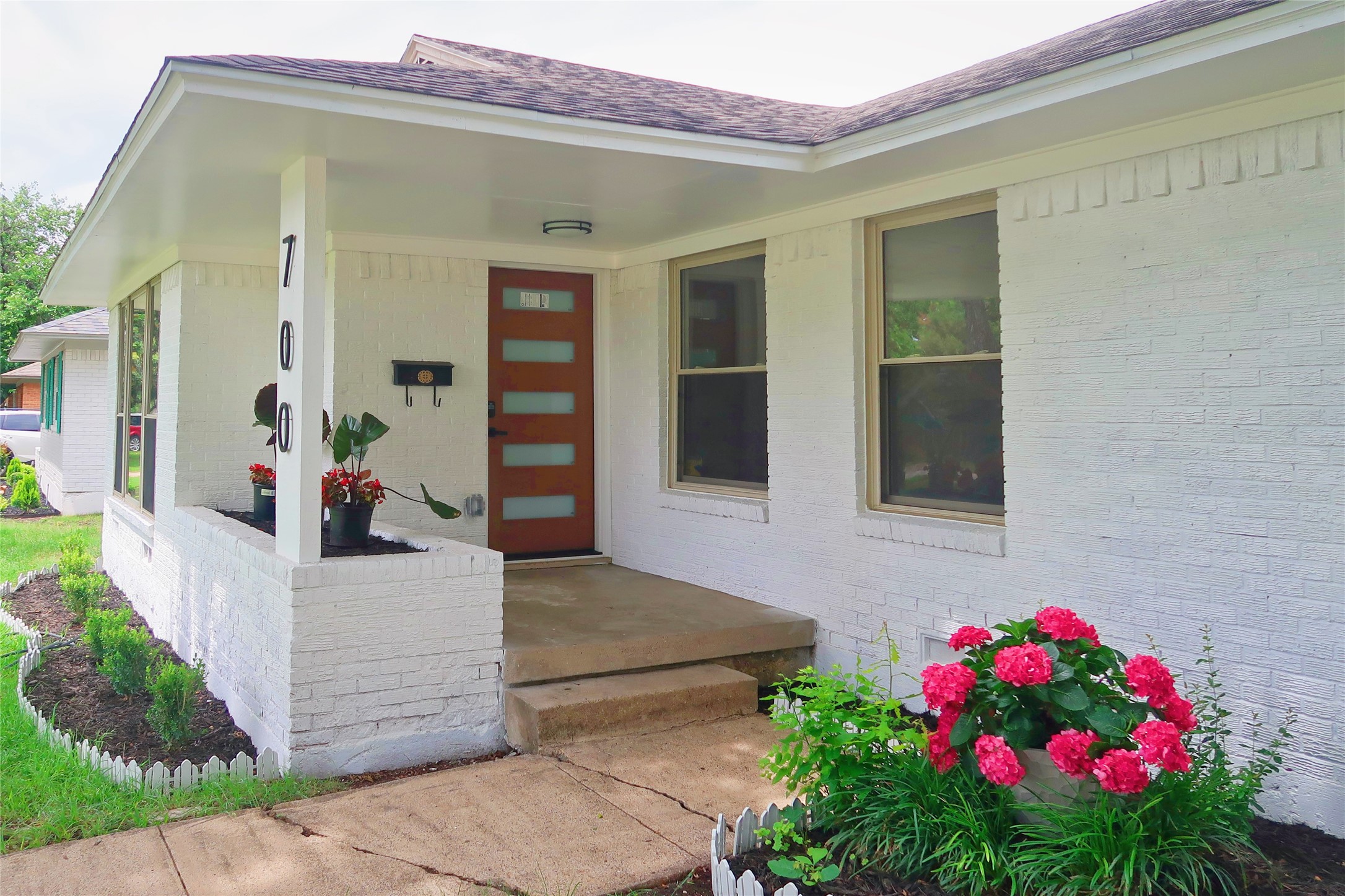 700 Dumont Drive Richardson TX 75080