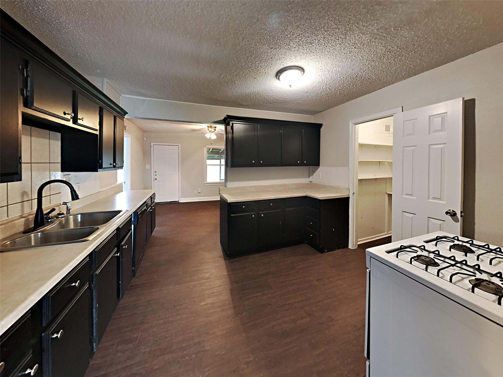 2815 Ash Park Drive Richland Hills TX 76118